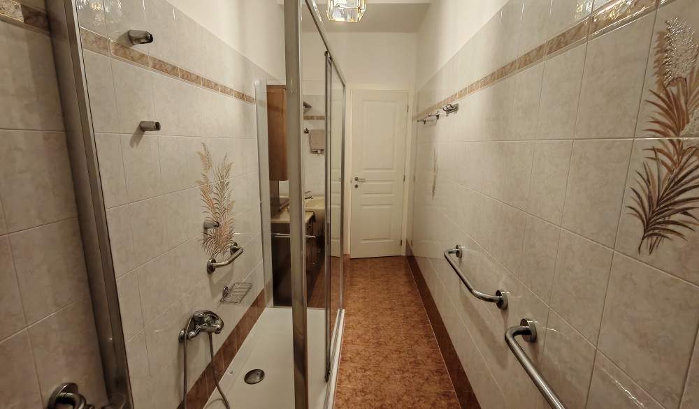 9BIMG_20251203_160039