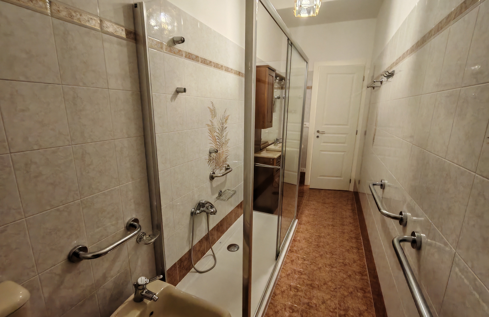 9CIMG_20251203_160046